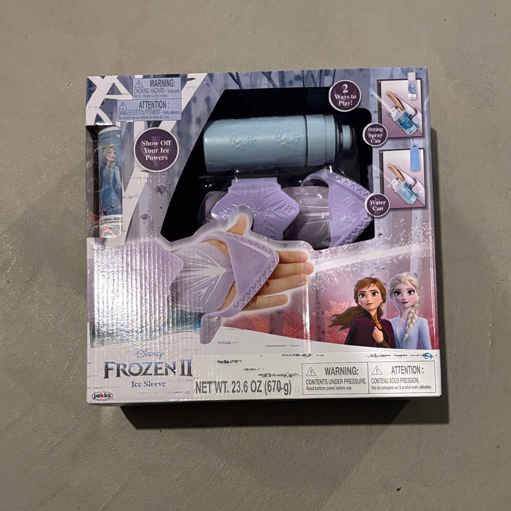 Disney Frozen II Magical Ice Sleeve Set - Light Blue and Purple